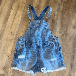 overall shorts
